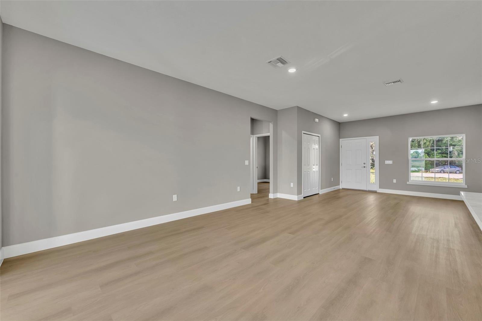 DELTONA LAKES UNIT 41 - Residential