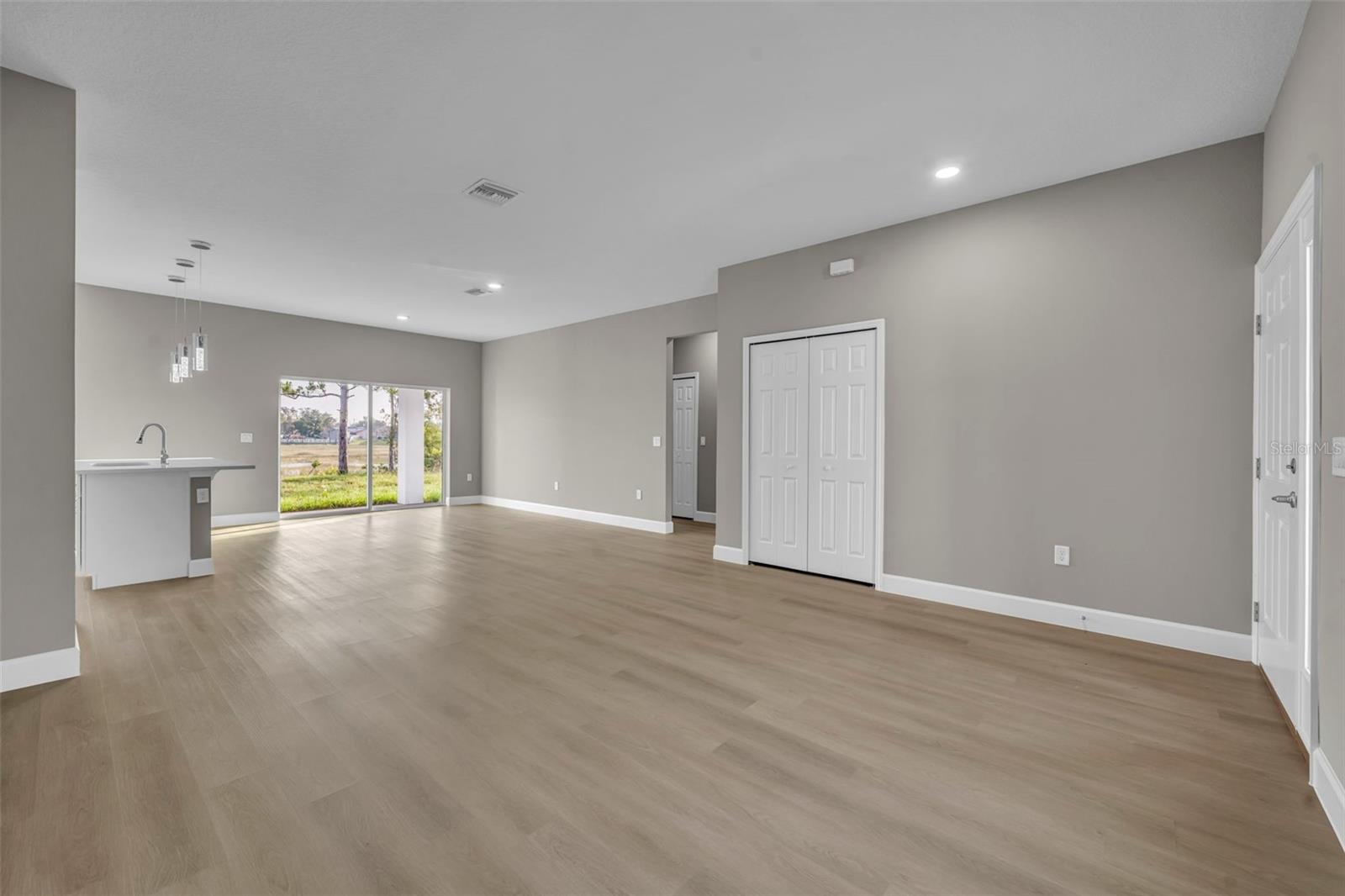 DELTONA LAKES UNIT 41 - Residential