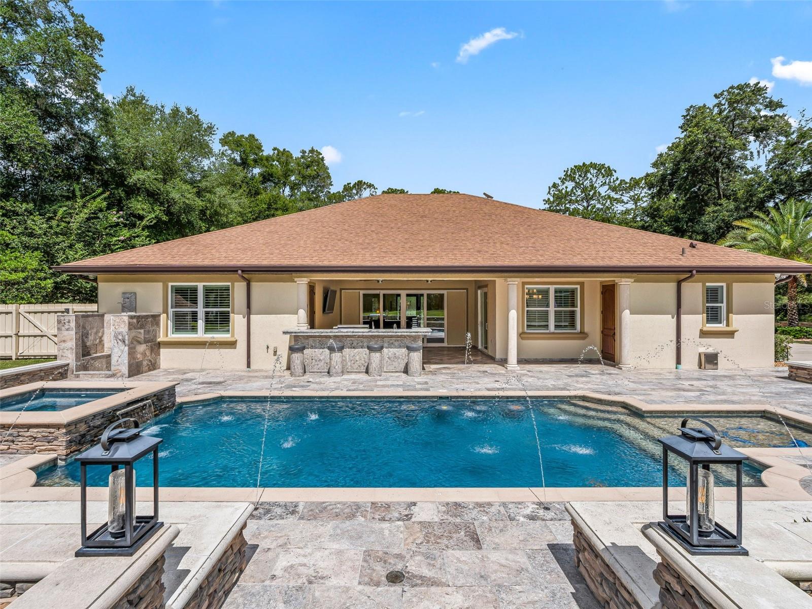 RAINBOW SPRINGS - Residential