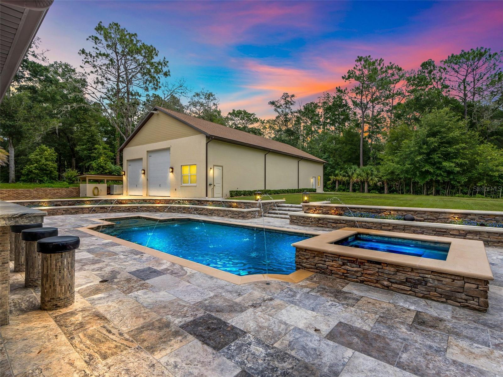 RAINBOW SPRINGS - Residential