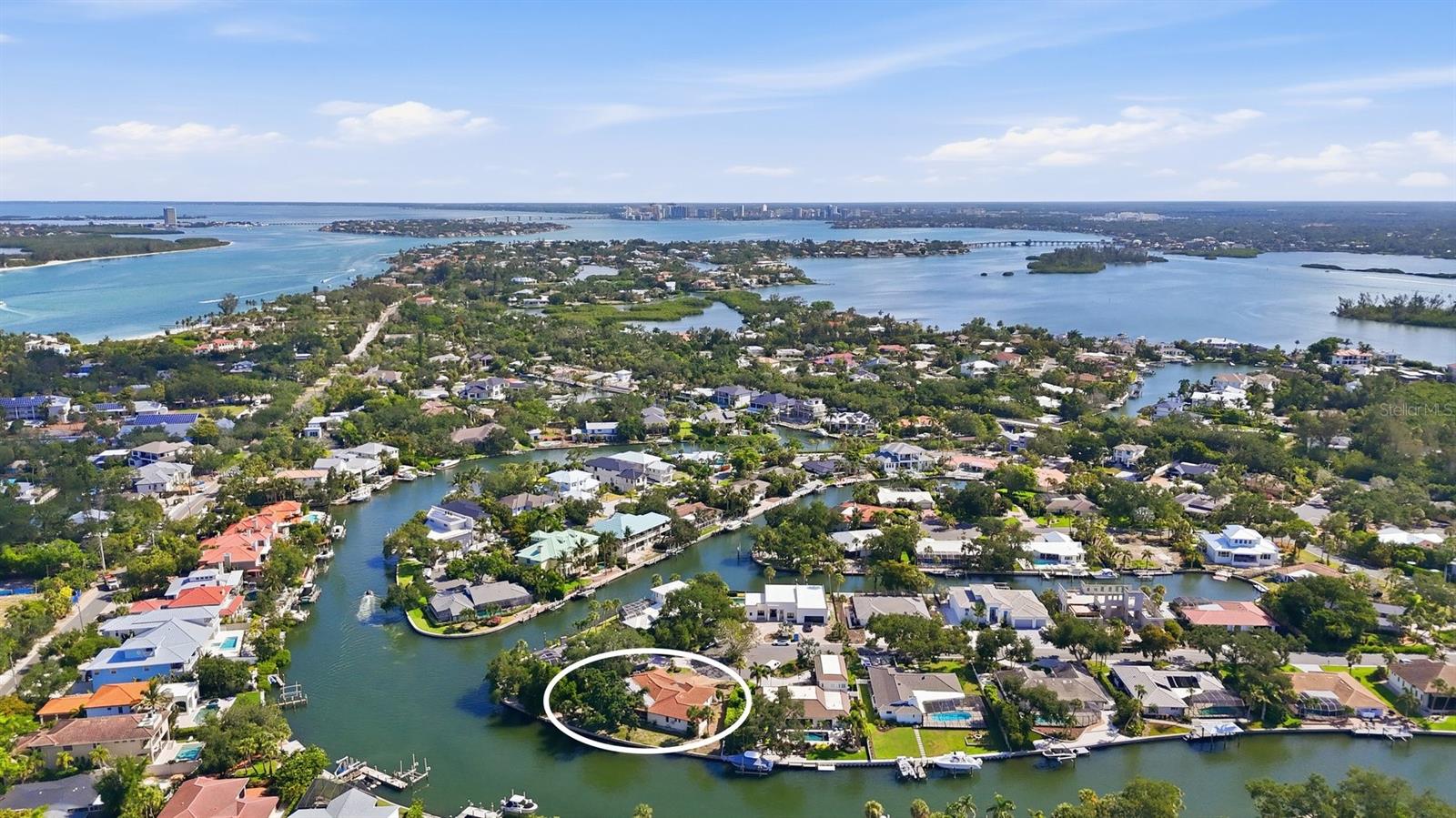 SIESTAS BAYSIDE WATERSIDE EAST - Residential