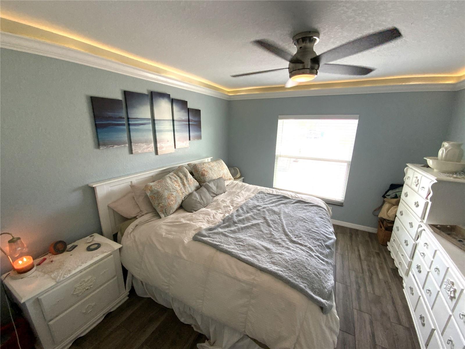 KENNETH CITY - Residential