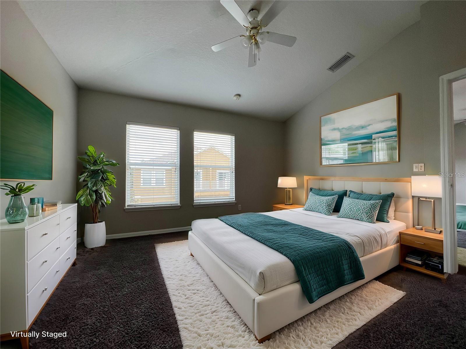VILLAS/EAST PARK - Residential