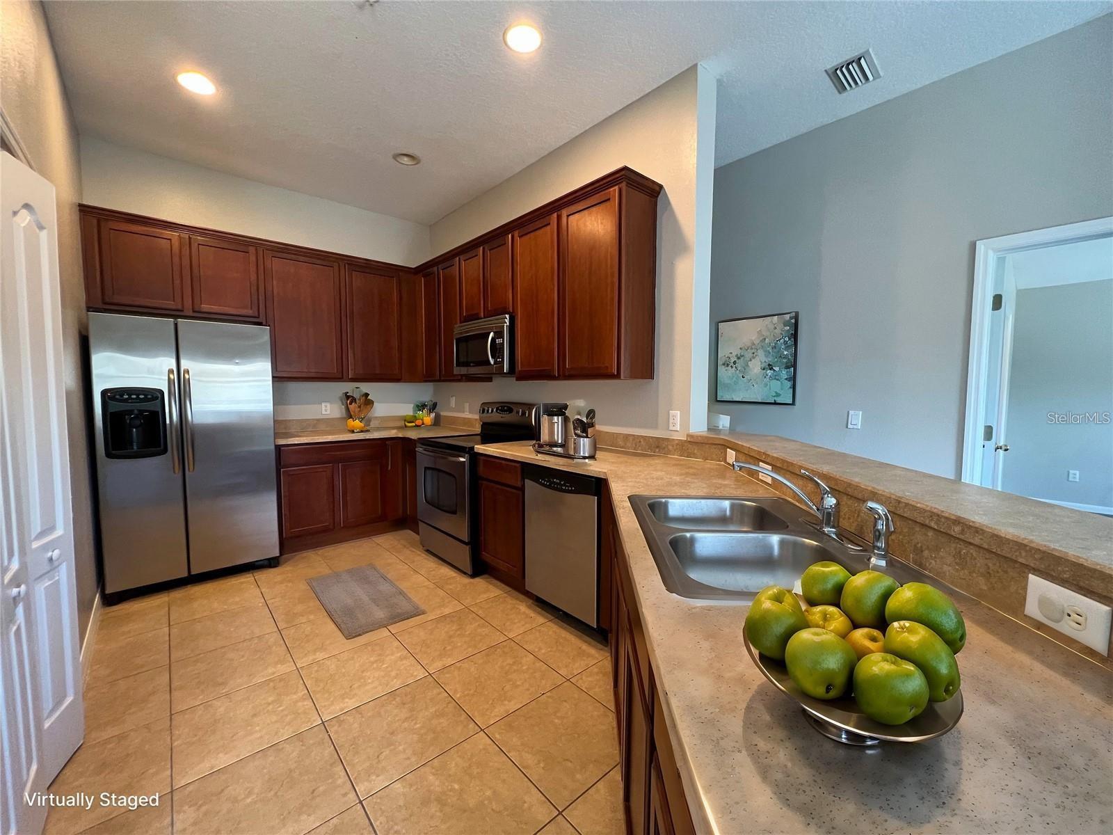 VILLAS/EAST PARK - Residential