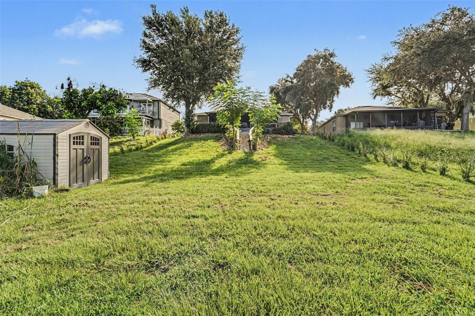 LAKE DOE COVE PH 01 48 57 - Residential