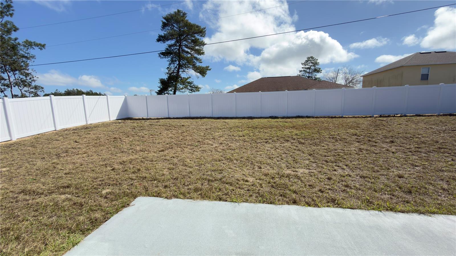 MARION OAKS - Residential
