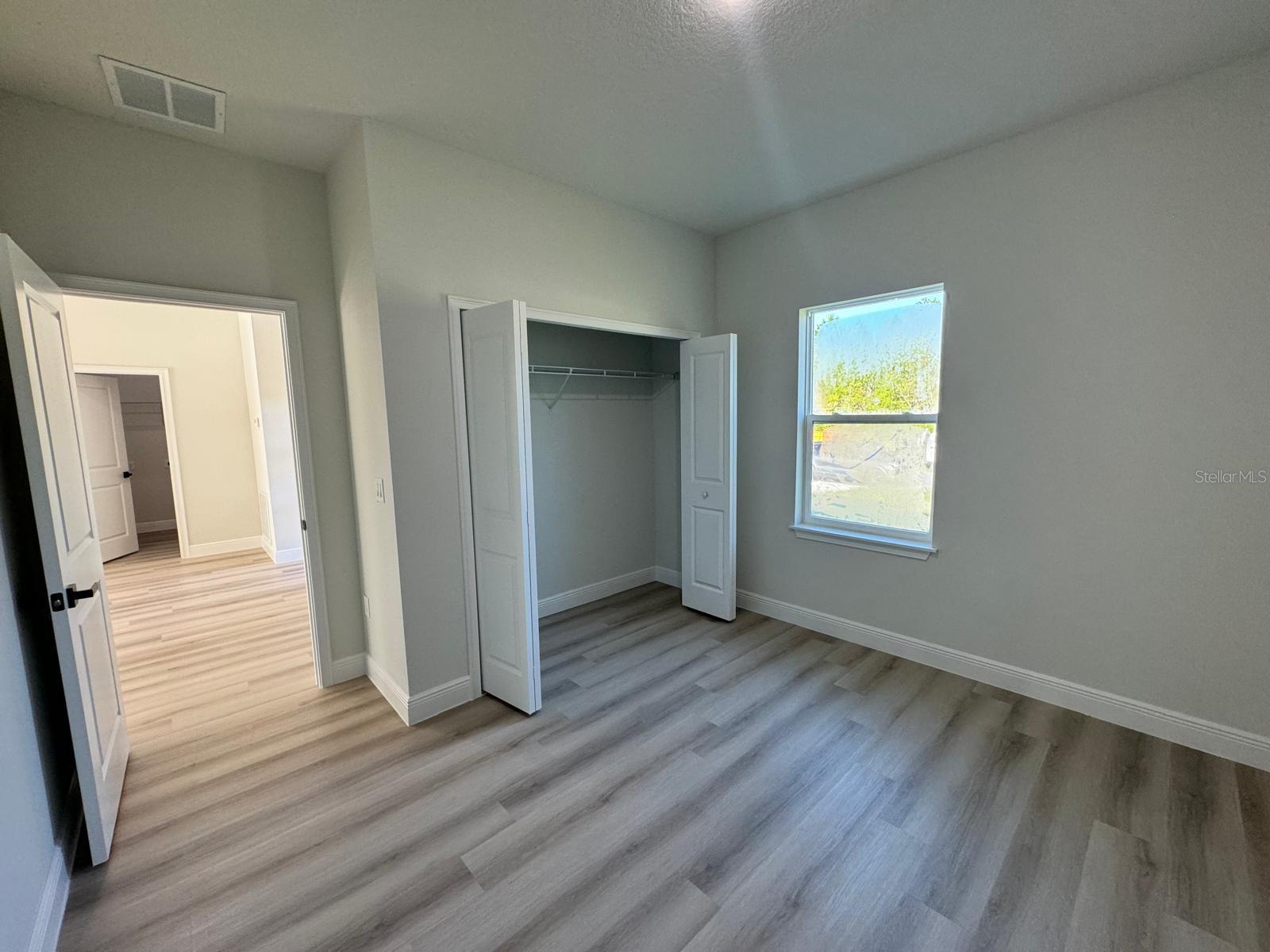 MARION OAKS - Residential