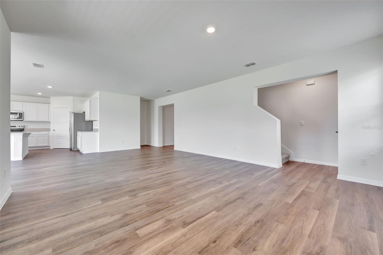 CROSSWINDS EAST PHASE 1 - Residential