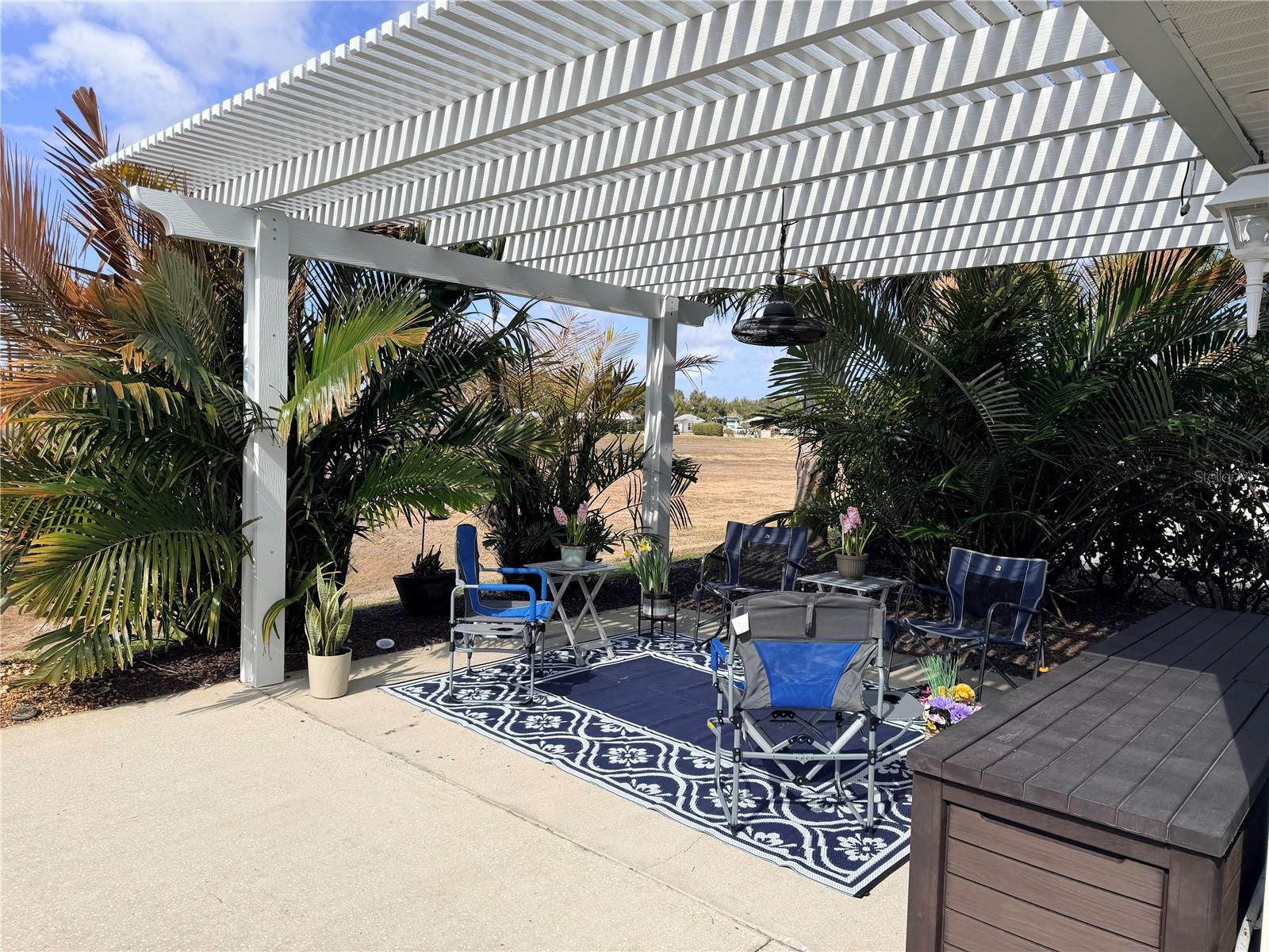 FLORIDA GRANDE MOTOR COACH RESIDENCE - Land
