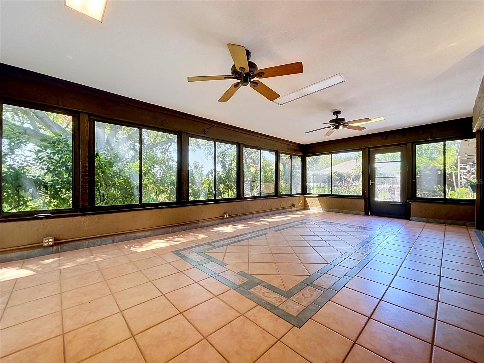 WEDGEWOOD GOLF & CC PH 1 - Residential