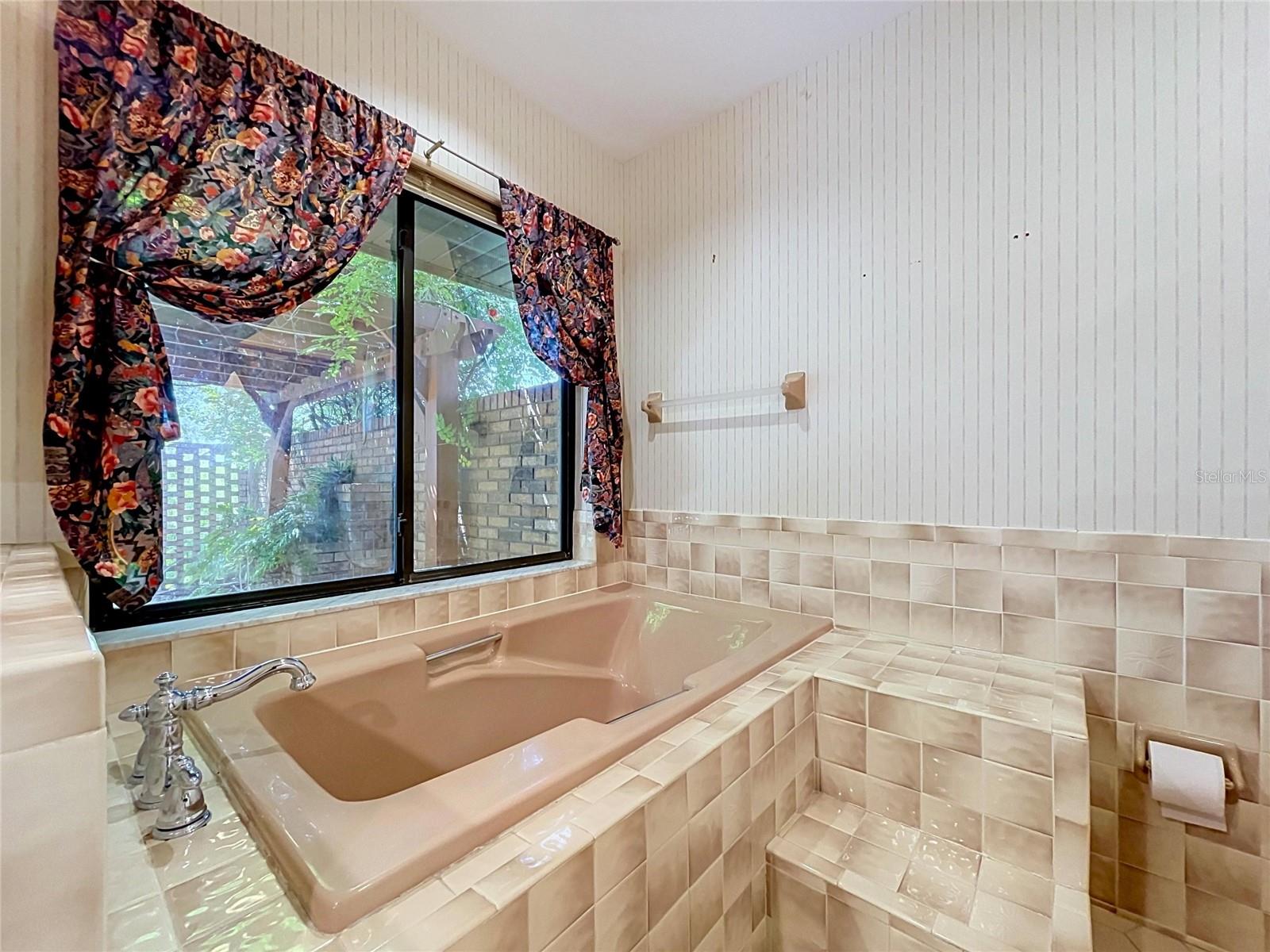 WEDGEWOOD GOLF & CC PH 1 - Residential