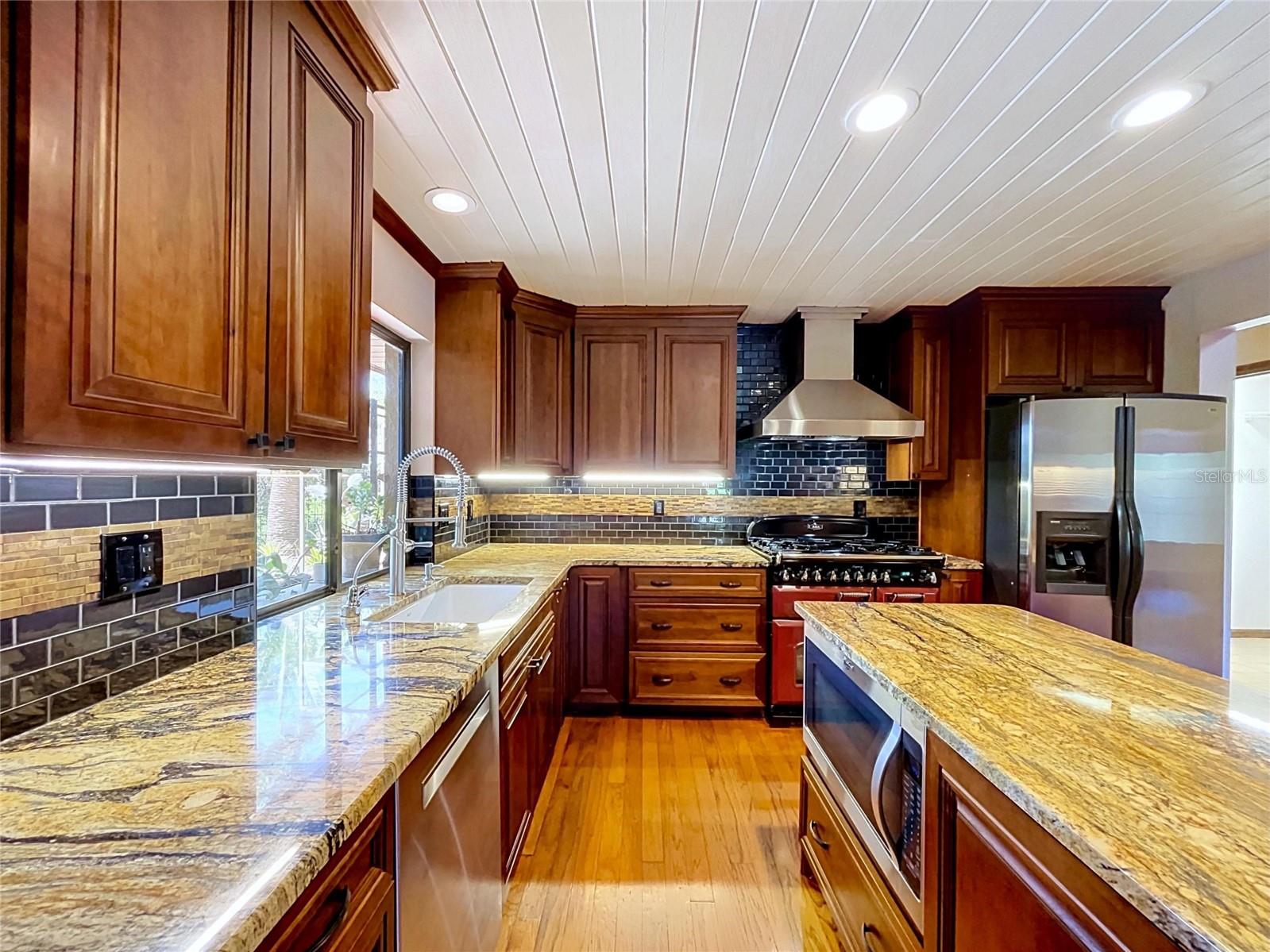 WEDGEWOOD GOLF & CC PH 1 - Residential