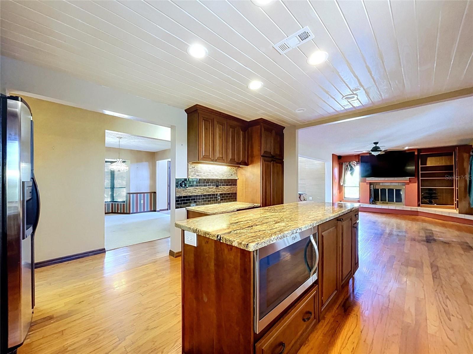 WEDGEWOOD GOLF & CC PH 1 - Residential