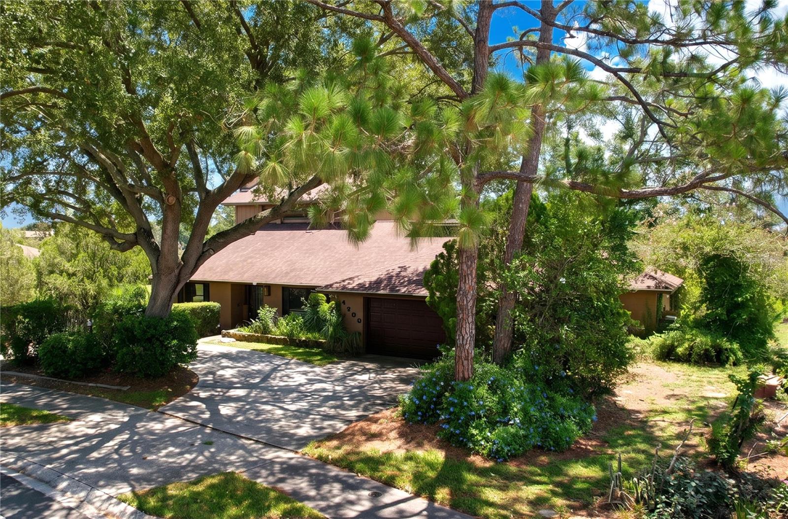 WEDGEWOOD GOLF & CC PH 1 - Residential
