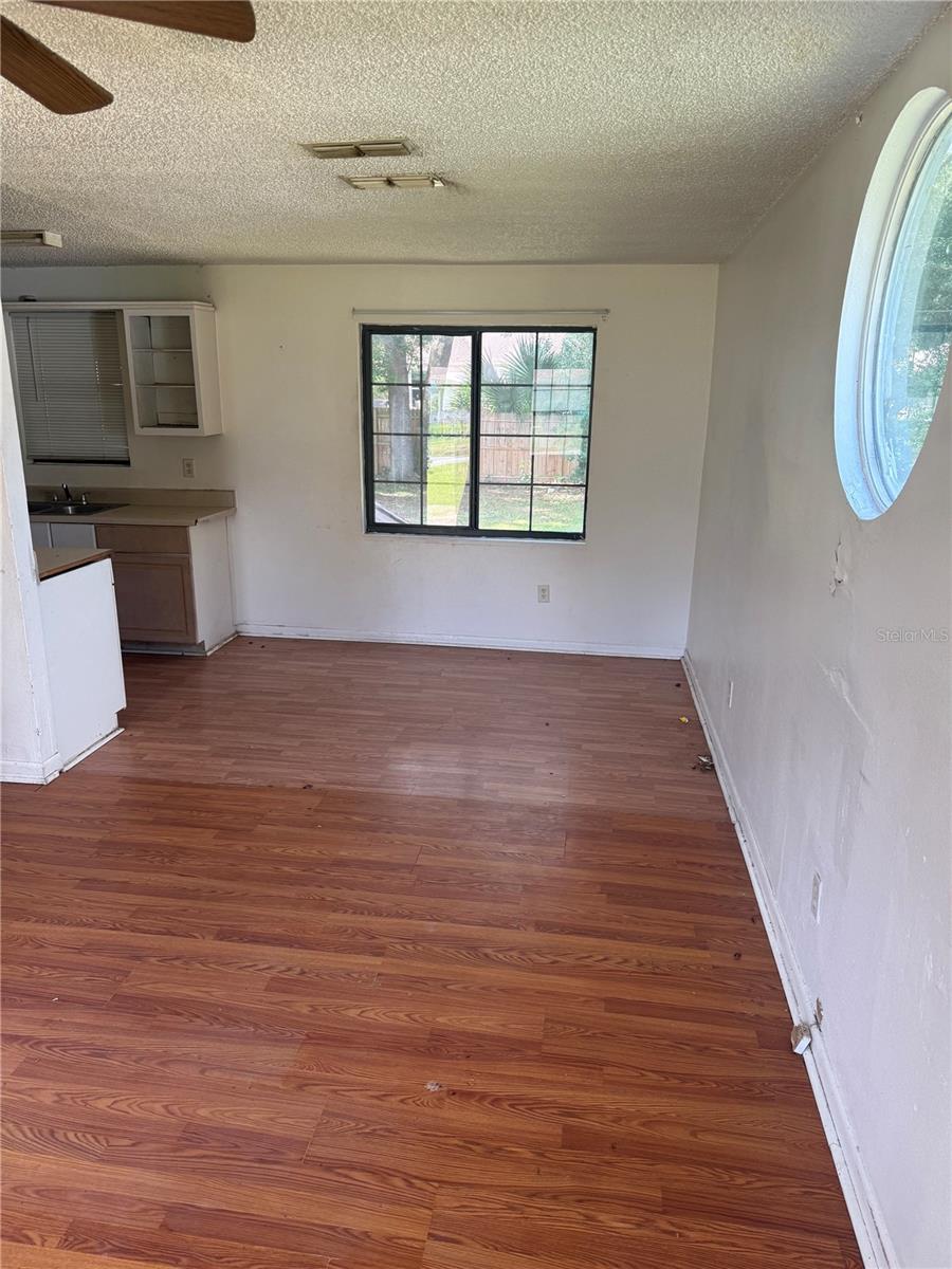 BELLEVIEW HEIGHTS ESTATE - Residential