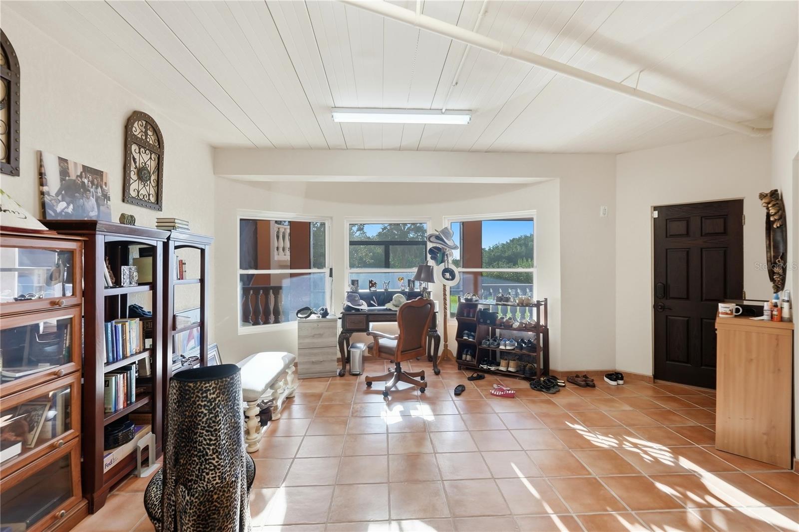 BAYWOOD PARK - Residential
