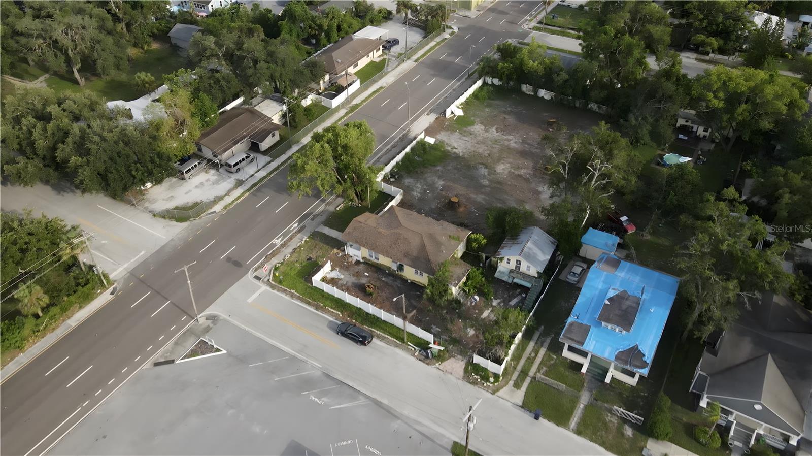 FLORIDA PLACE - Residential