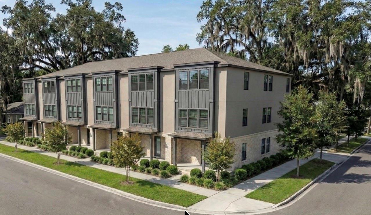 FLORIDA PLACE - Residential