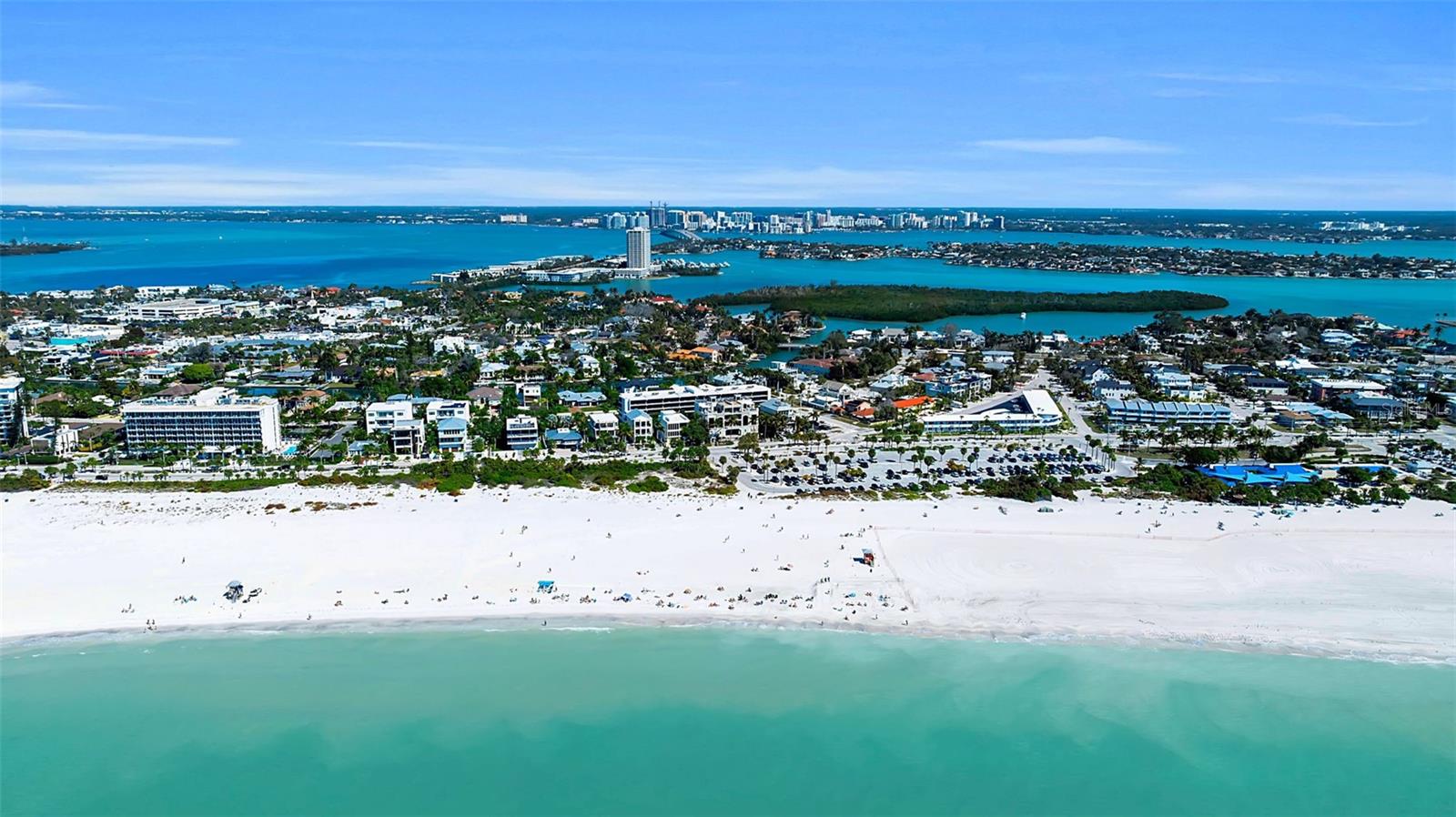 LIDO BEACH - Land