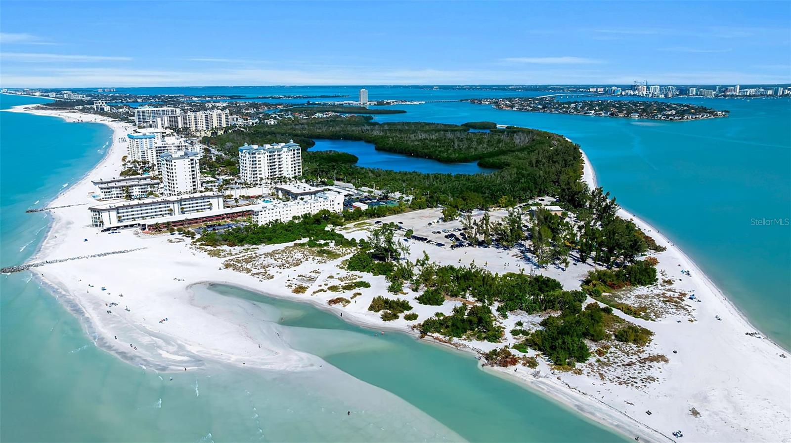 LIDO BEACH - Land