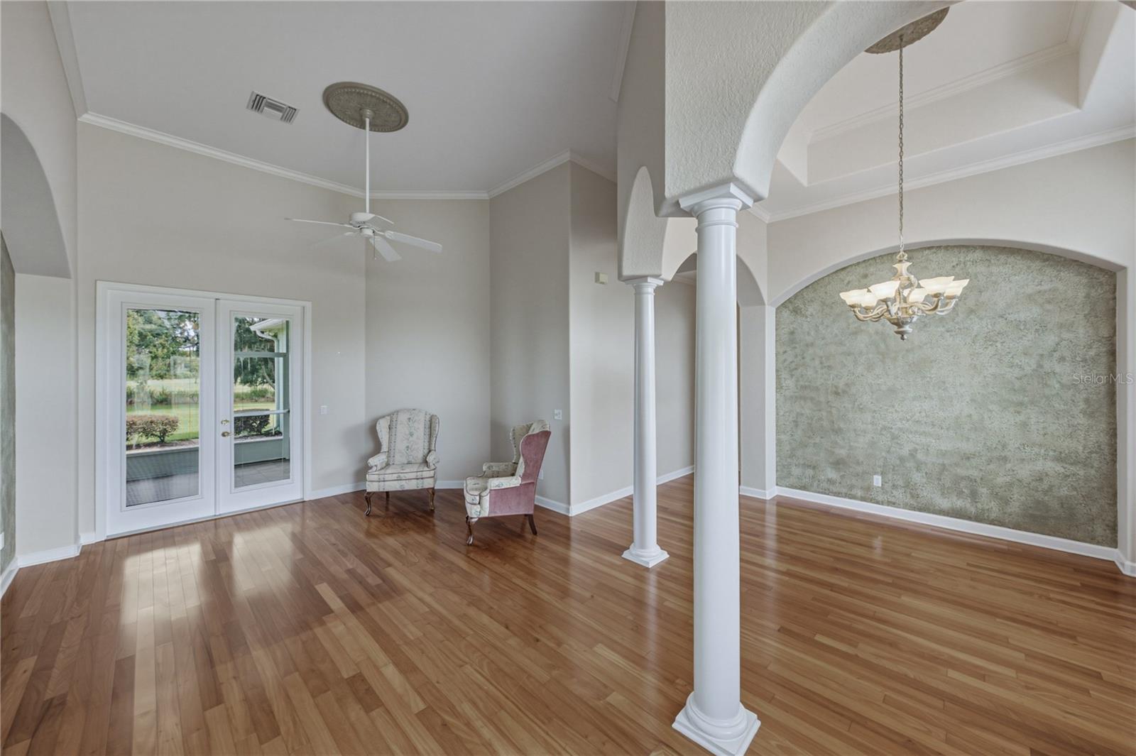 SAND HILL LANE - Residential
