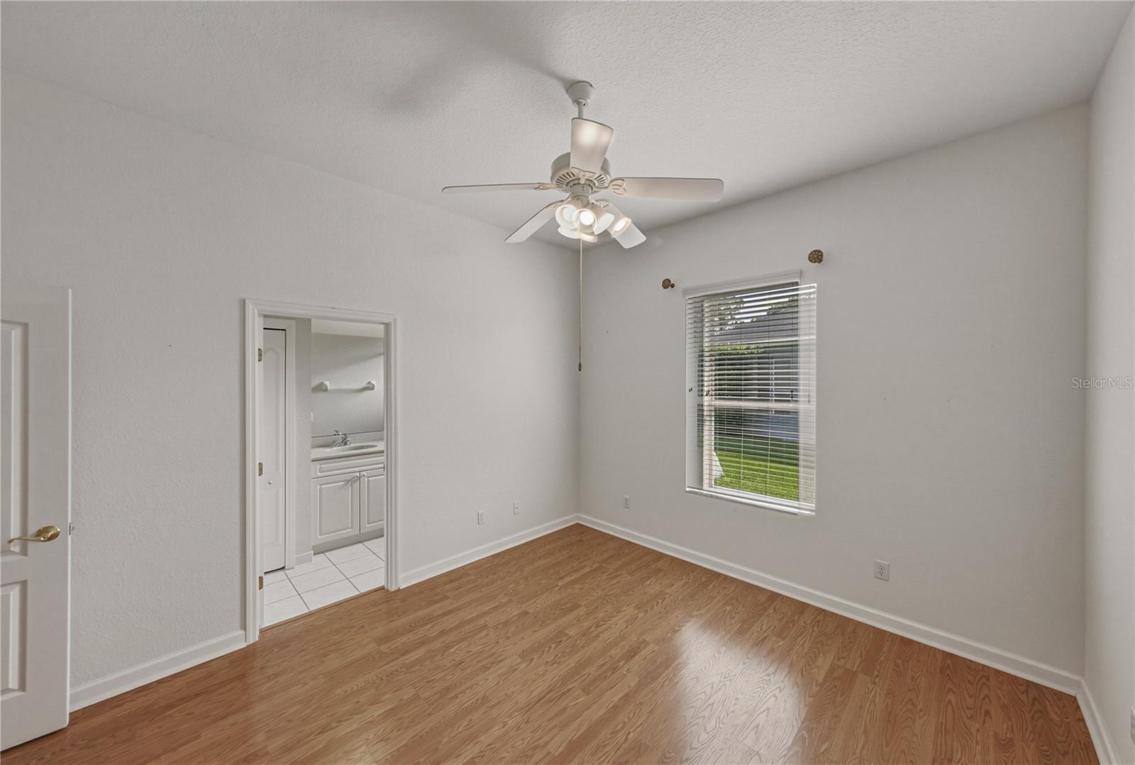 SAND HILL LANE - Residential