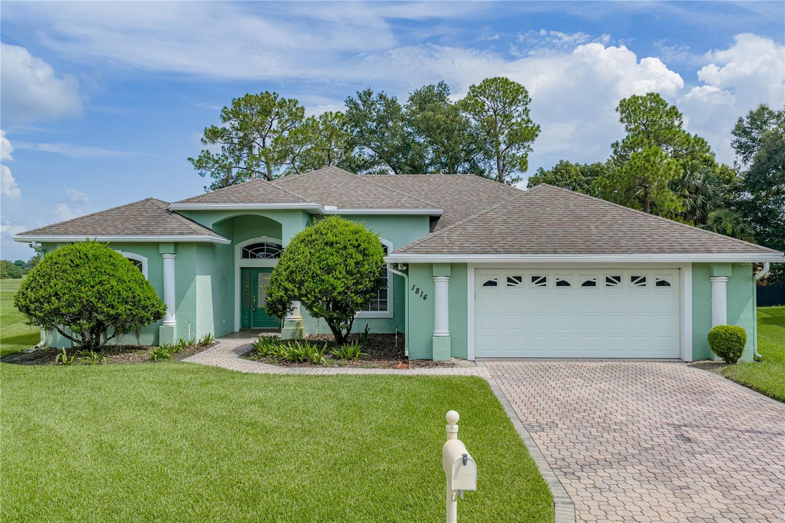 SAND HILL LANE - Residential