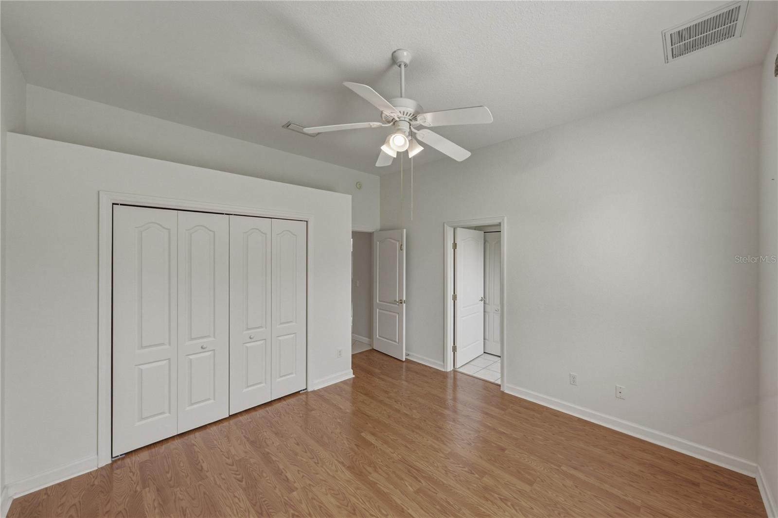 SAND HILL LANE - Residential
