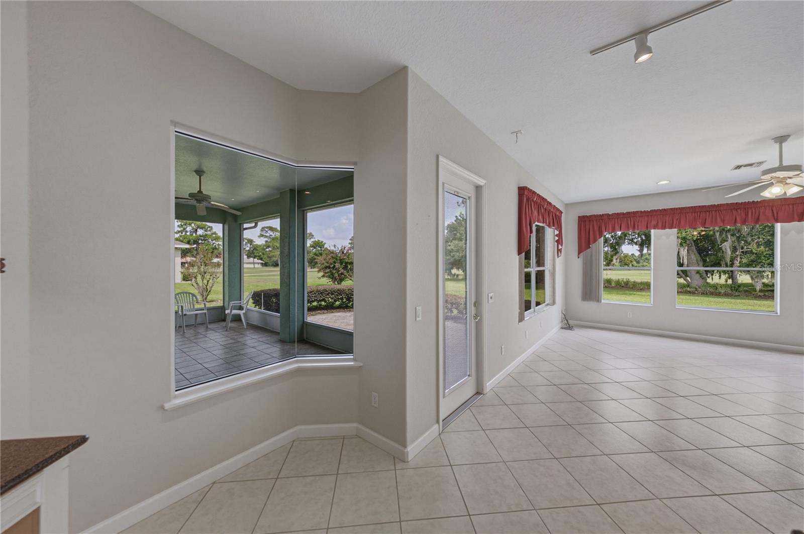 SAND HILL LANE - Residential