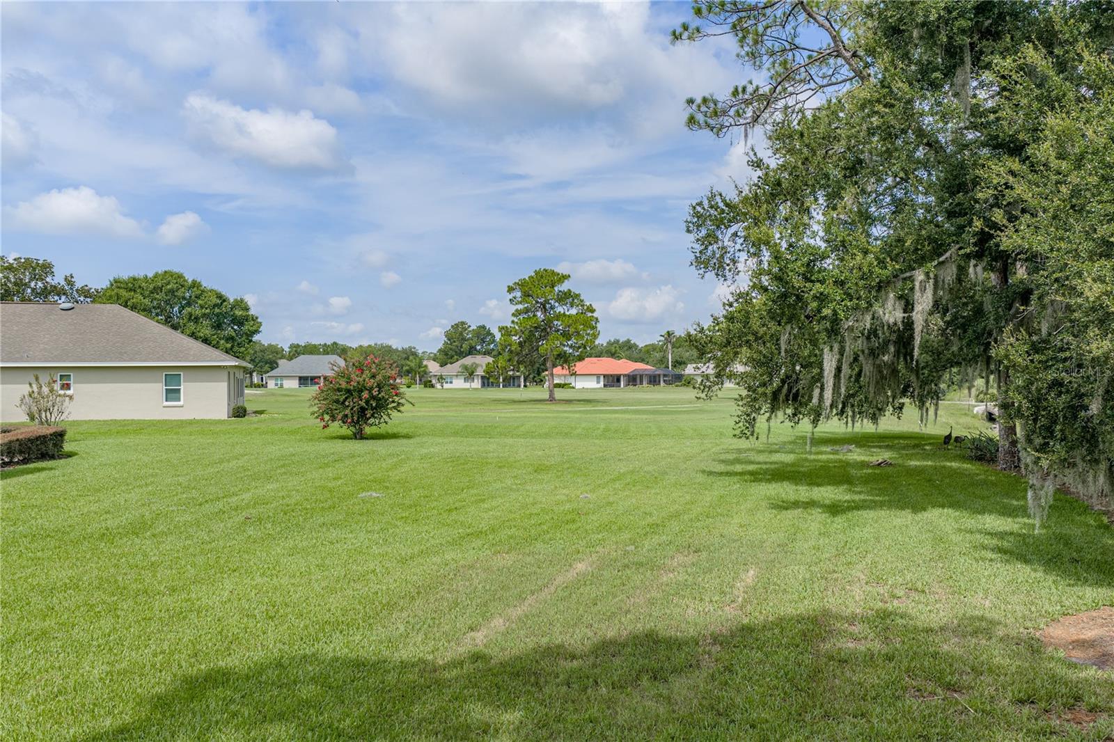 SAND HILL LANE - Residential
