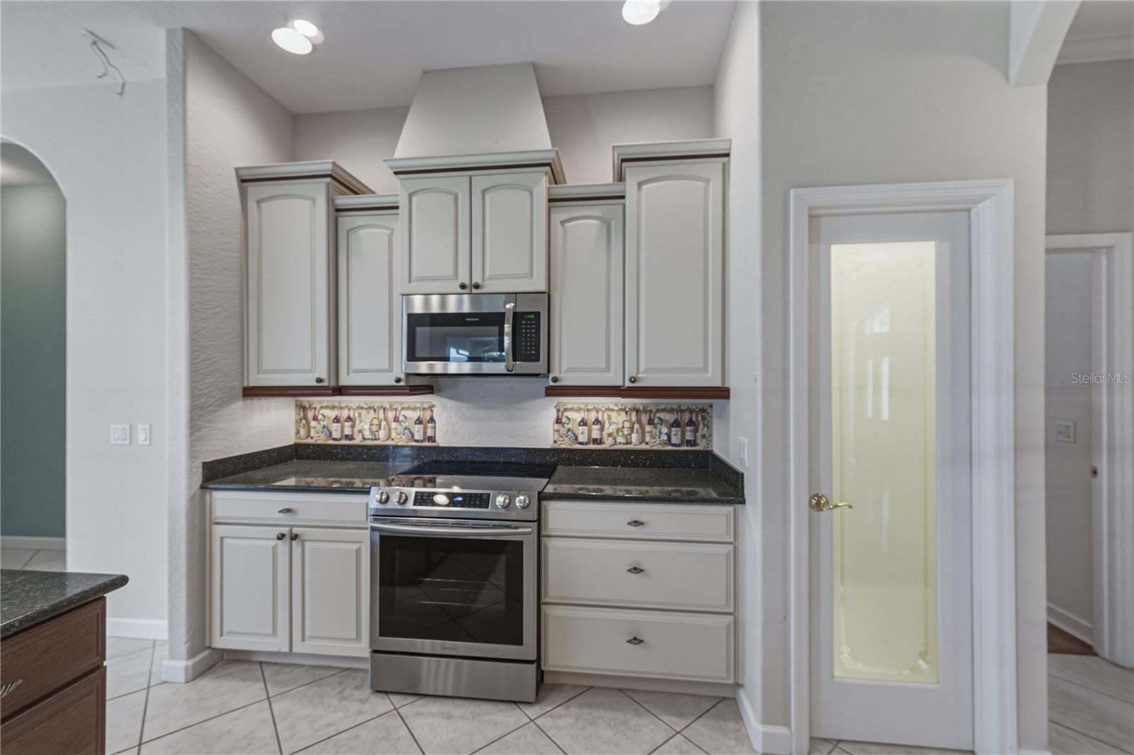 SAND HILL LANE - Residential