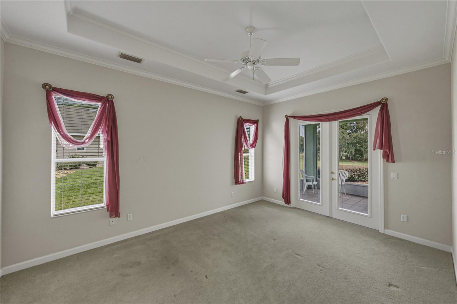 SAND HILL LANE - Residential