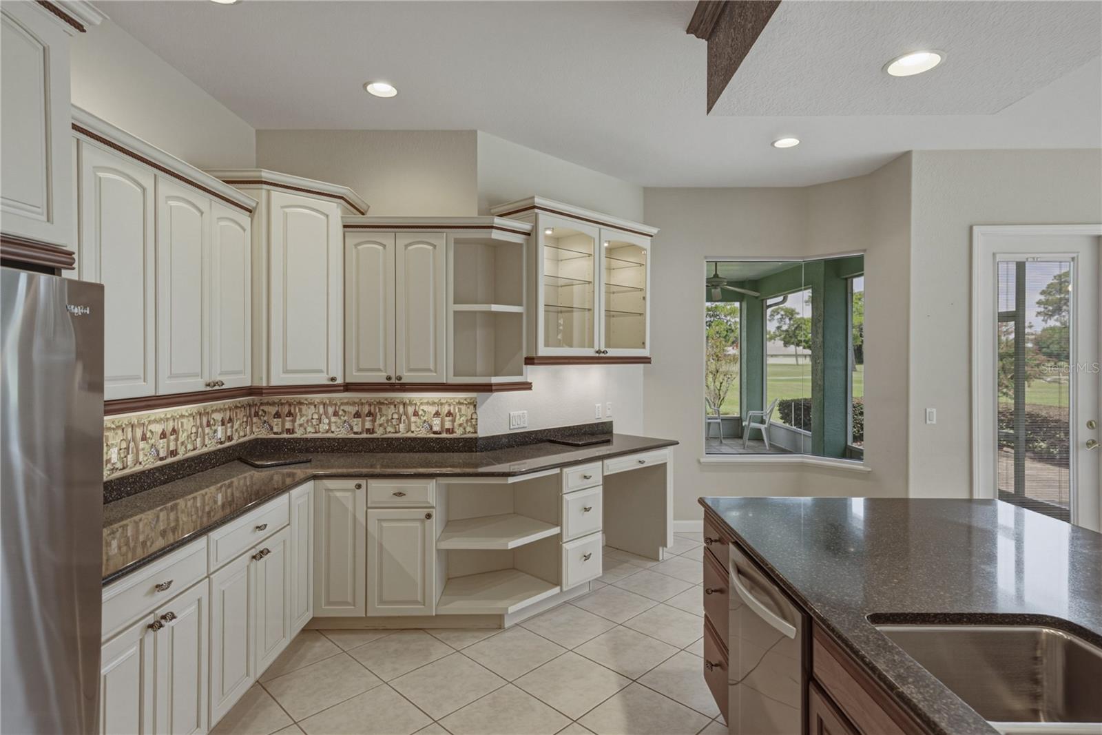 SAND HILL LANE - Residential