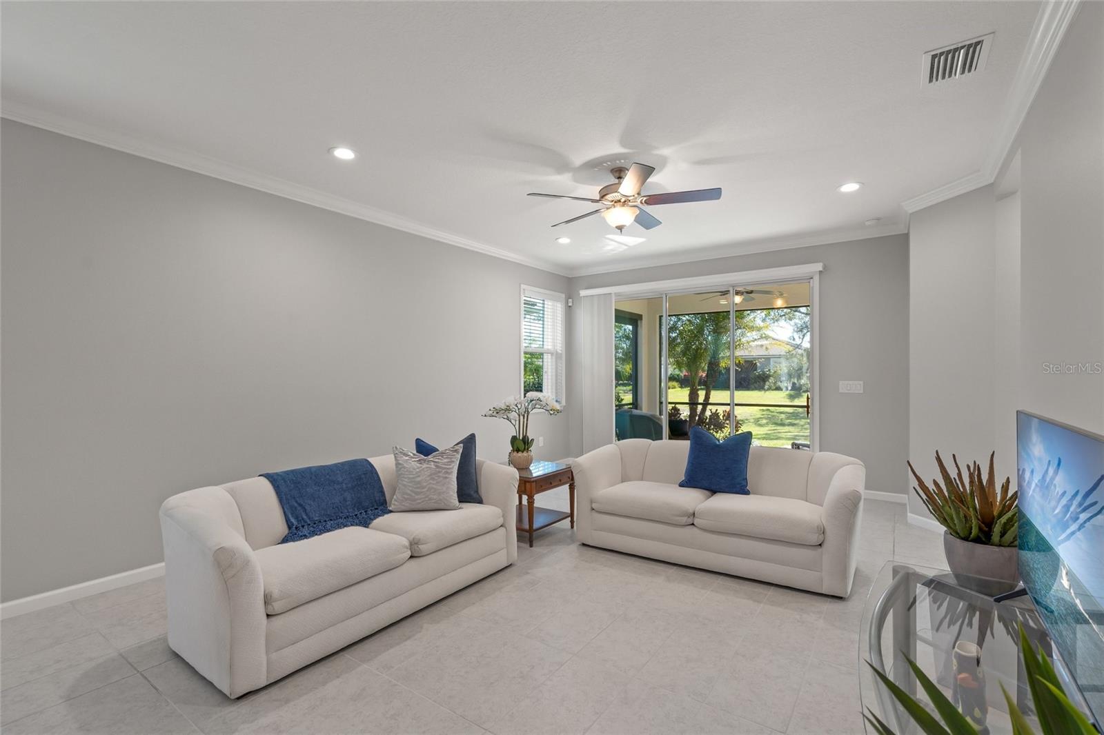 SUNRISE PRESERVE - Residential