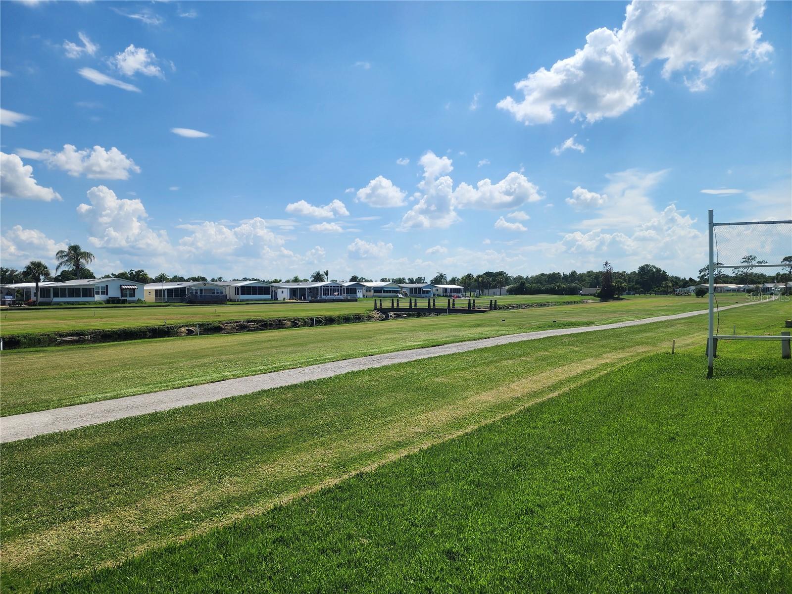 SWEETWATER GOLF & TENNIS CLUB ADD 01 - Residential