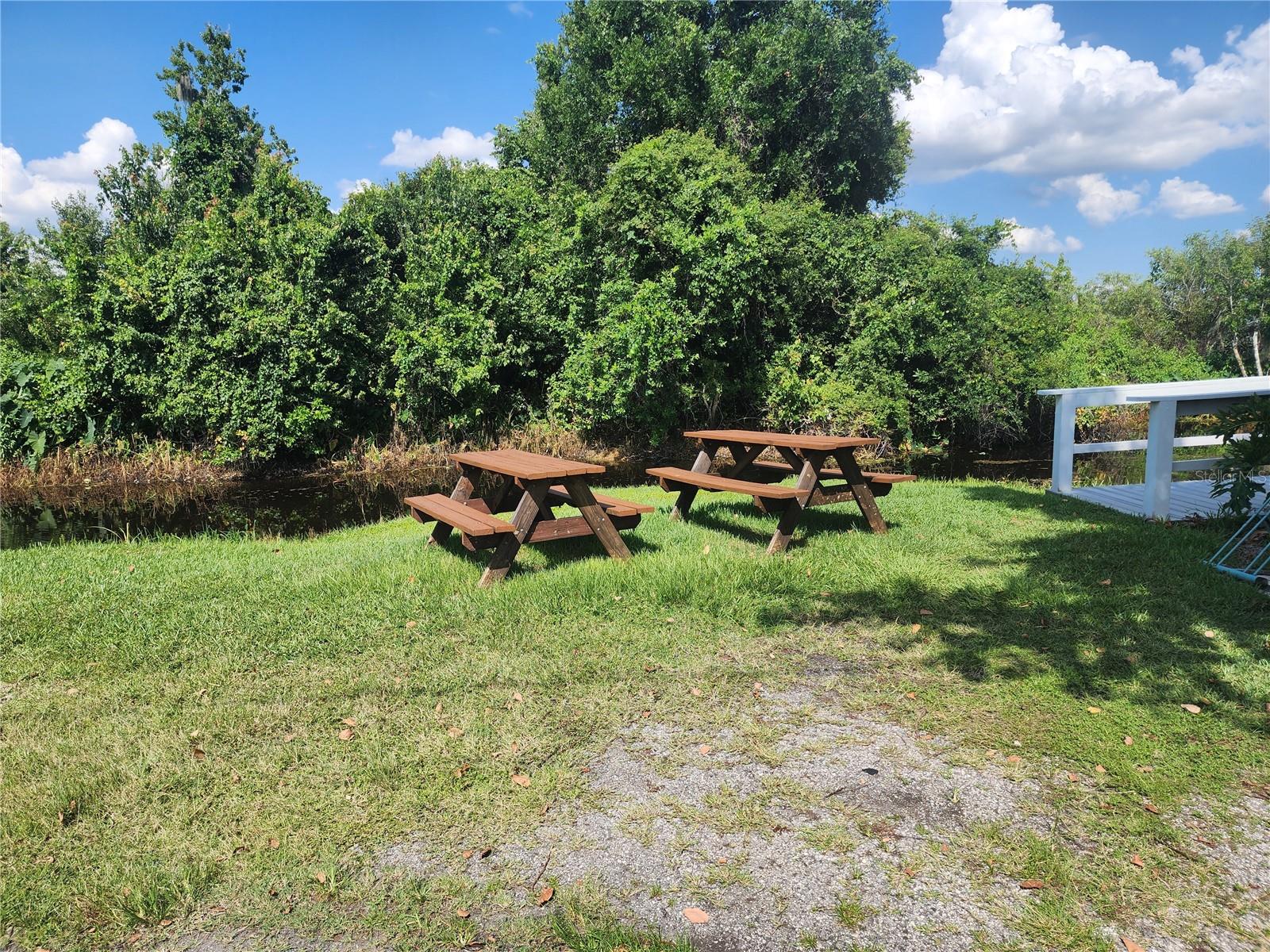 SWEETWATER GOLF & TENNIS CLUB ADD 01 - Residential