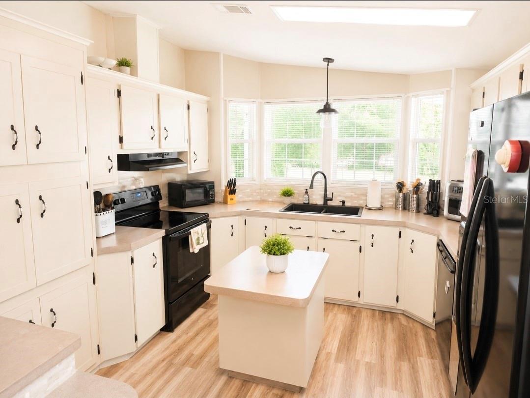 SWEETWATER GOLF & TENNIS CLUB ADD 01 - Residential