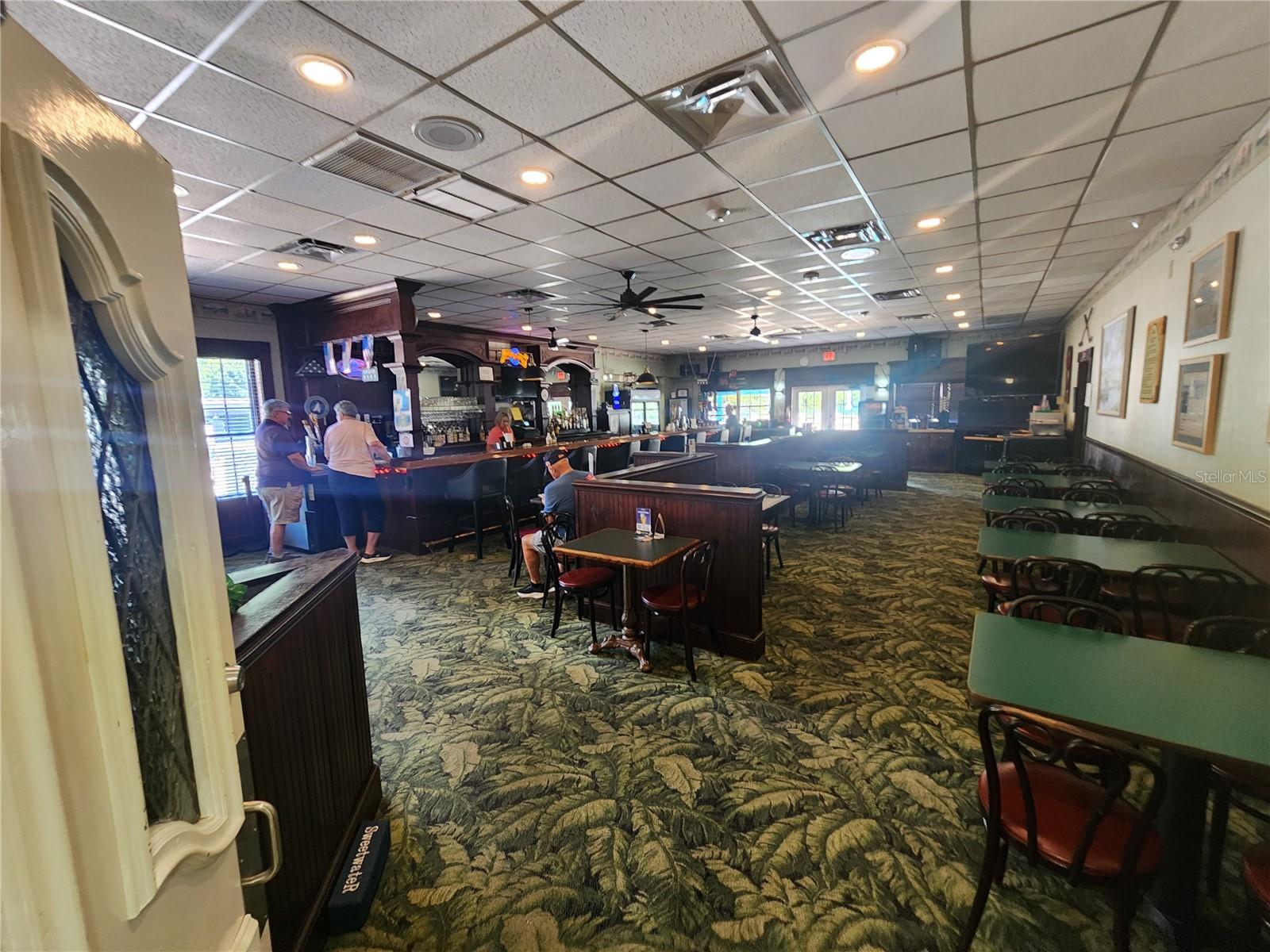 SWEETWATER GOLF & TENNIS CLUB ADD 01 - Residential