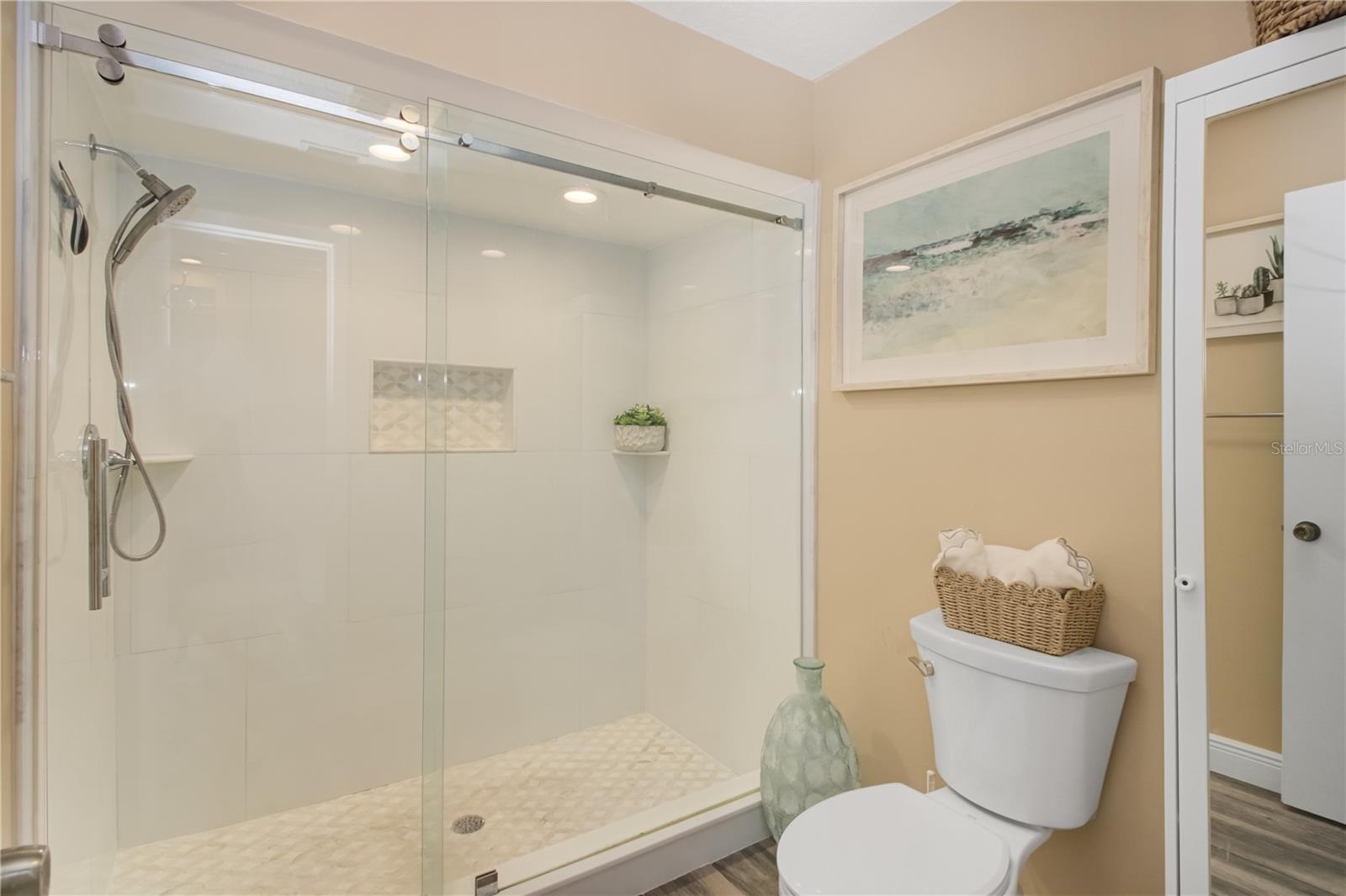 ORANGE TREE COUNTRY CLUB UNIT 04A - Residential