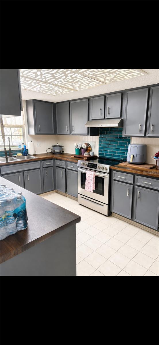 BRANDY HILLS UNIT 01 - Residential