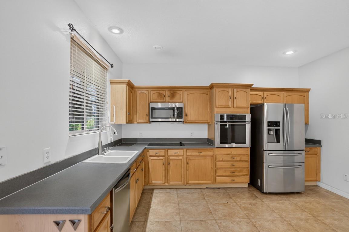 SUNRISE LAKES PH II SUB - Residential