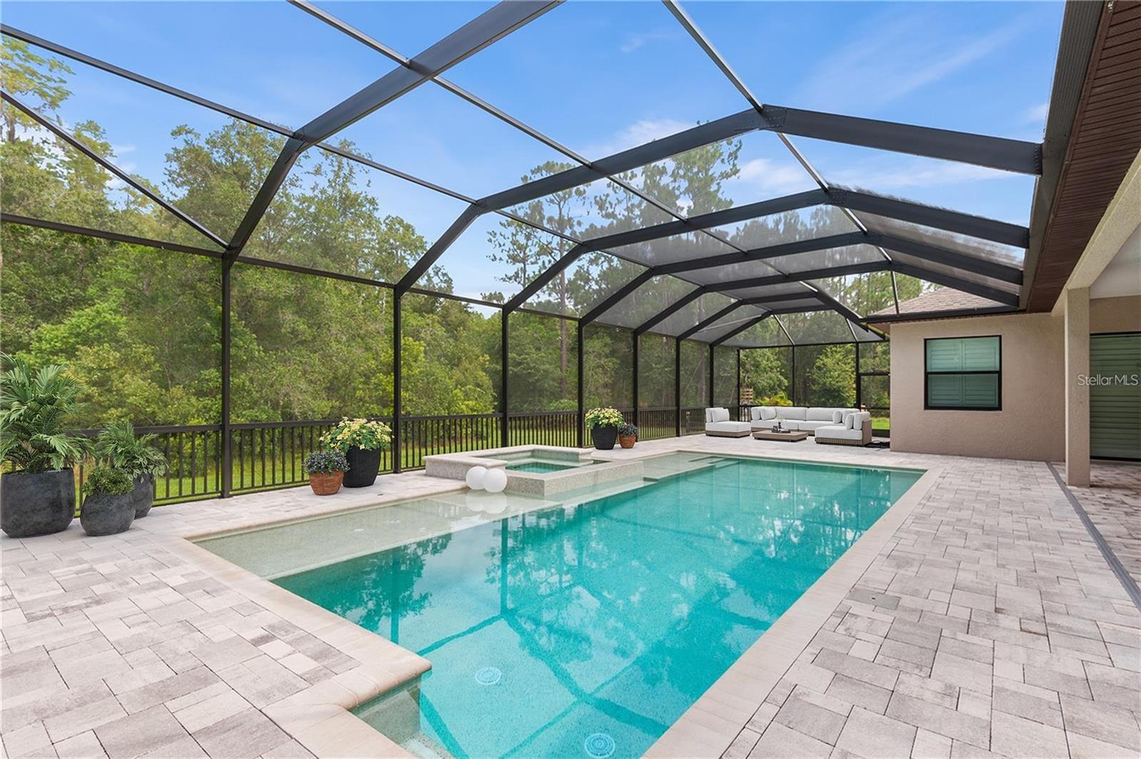 PASCO TRAILS - Residential