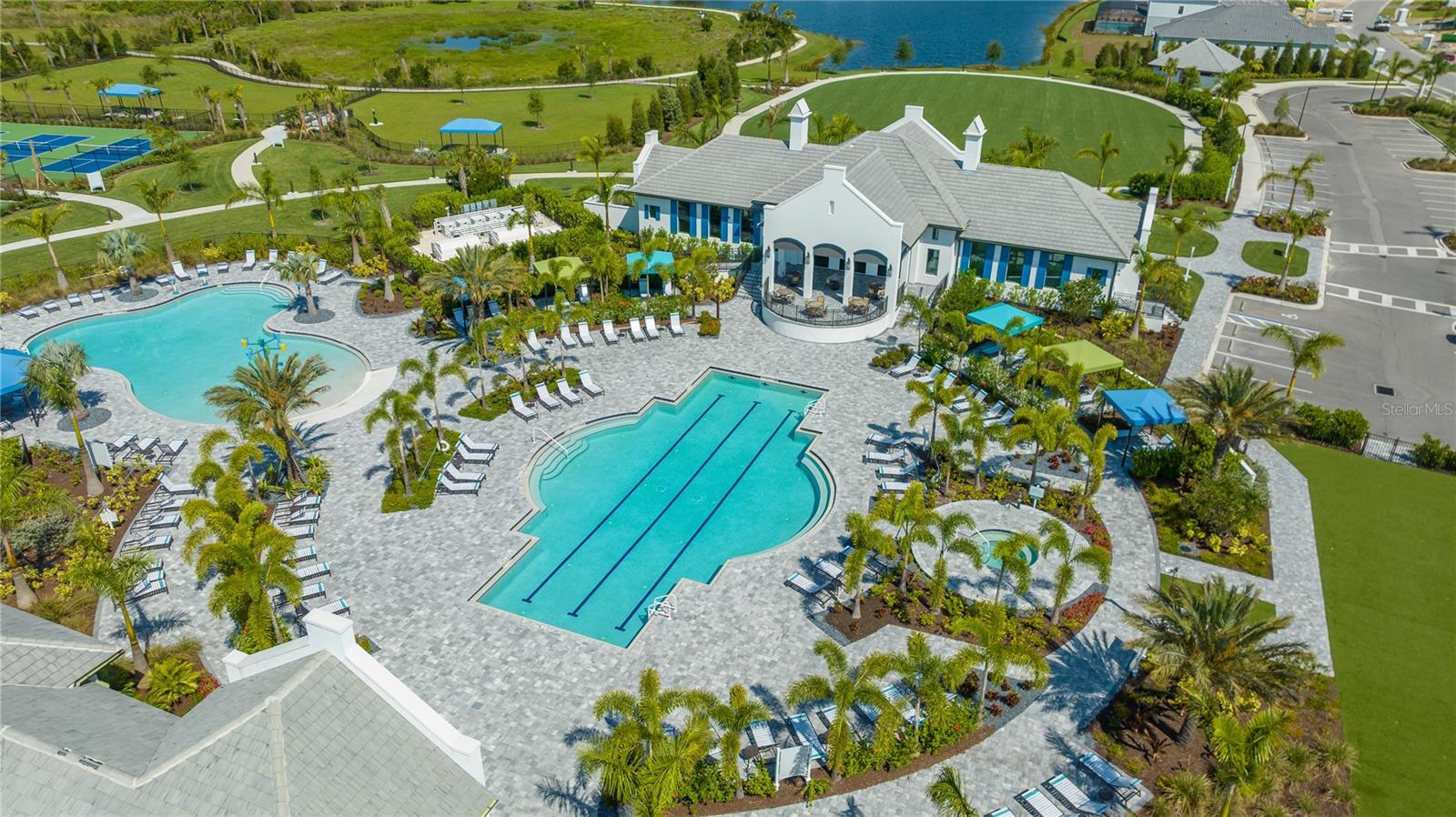 WINDWARD AT LAKEWOOD RANCH - Residential