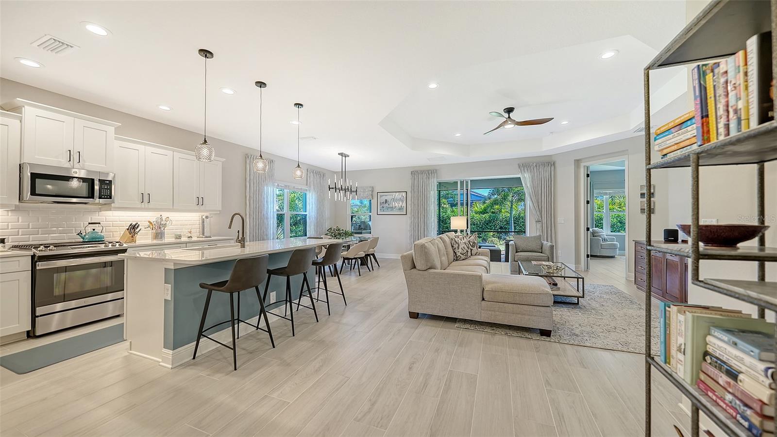 WINDWARD AT LAKEWOOD RANCH - Residential