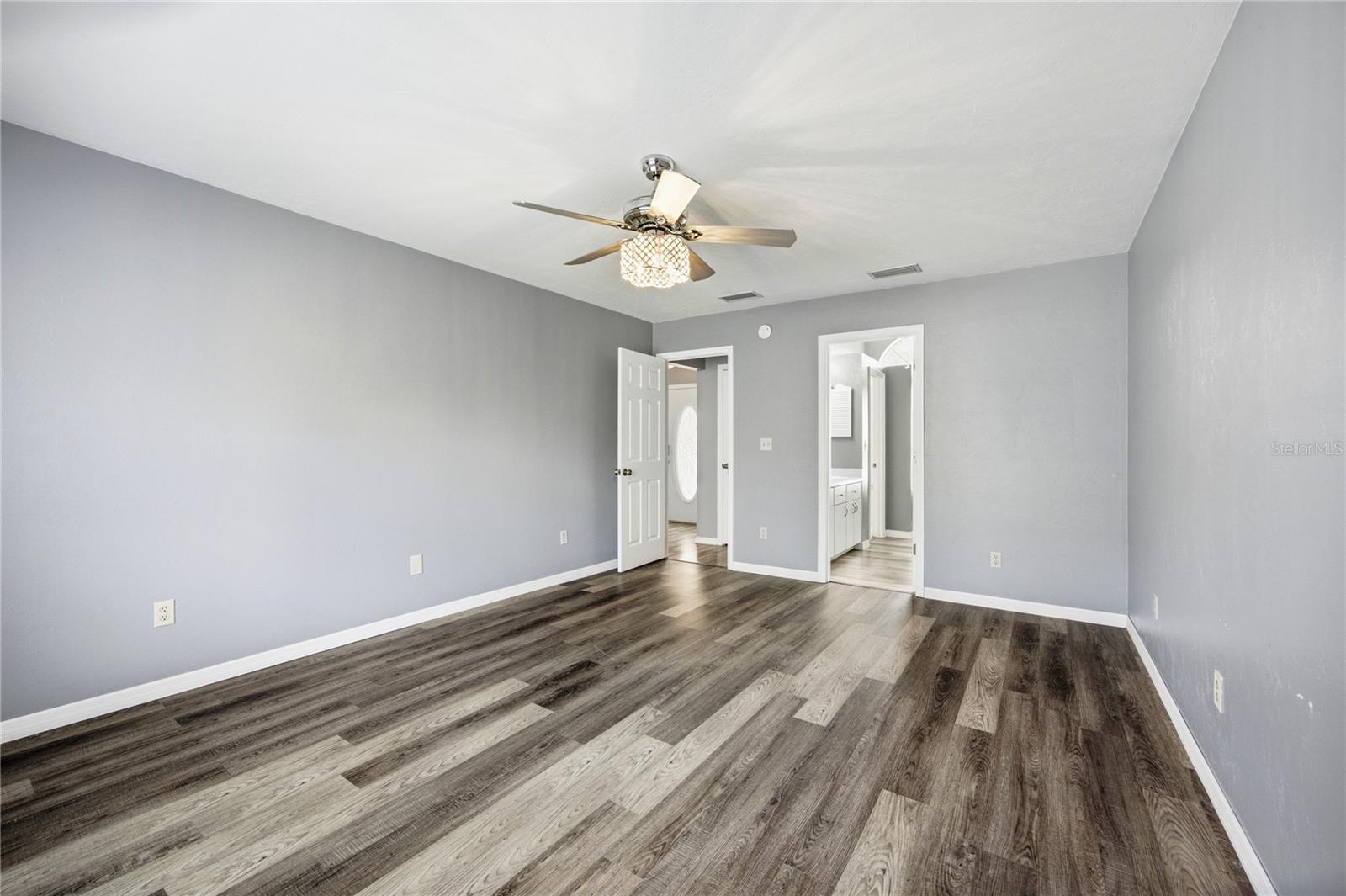THE RETREAT FLETCHERS MILL - Residential