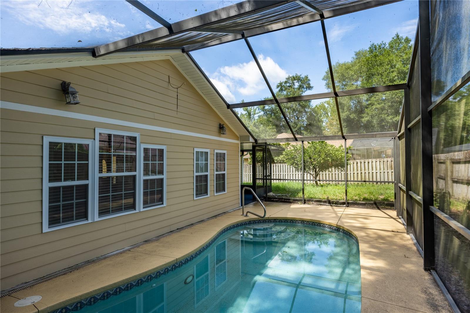 THE RETREAT FLETCHERS MILL - Residential