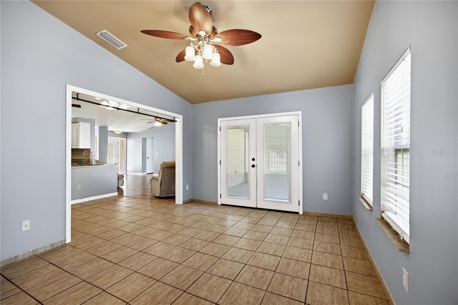 THE RETREAT FLETCHERS MILL - Residential