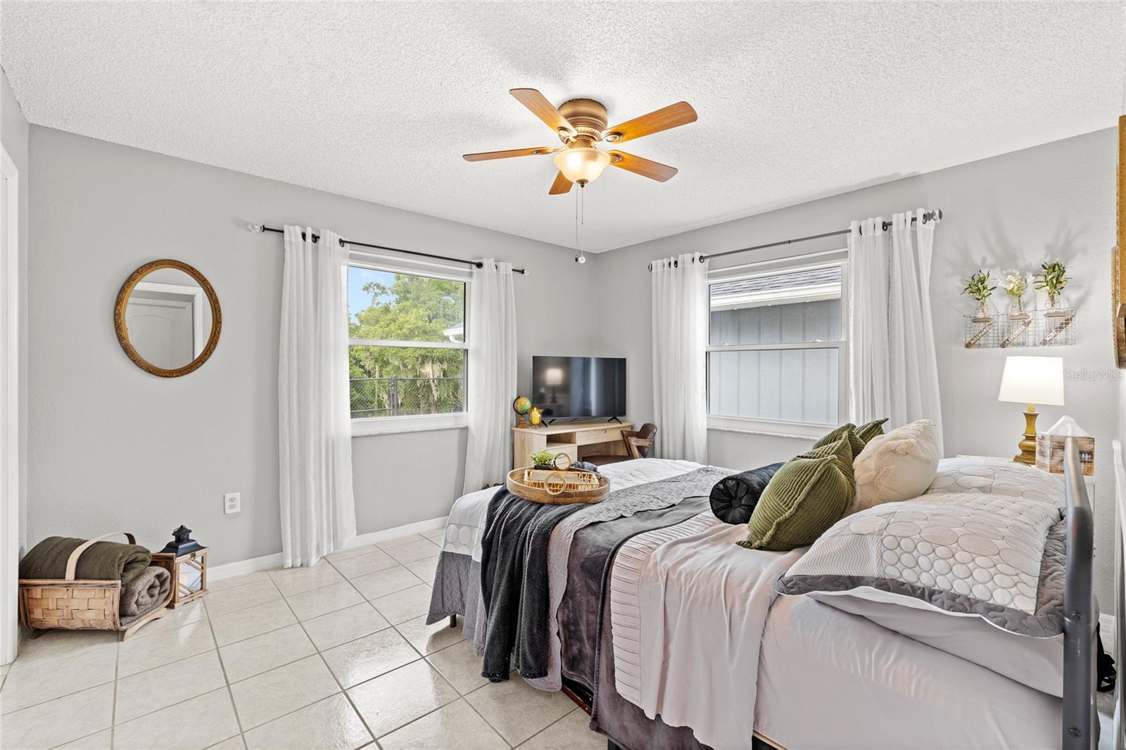 SUNDANCE RIDGE SUB - Residential