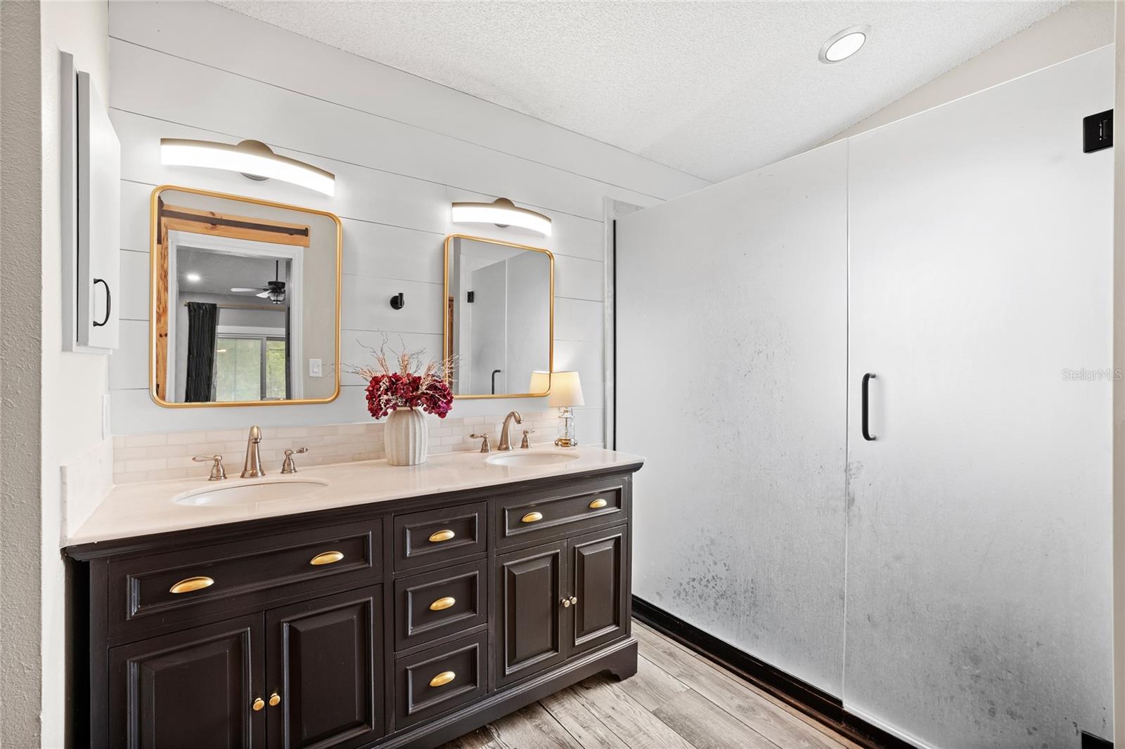 SUNDANCE RIDGE SUB - Residential