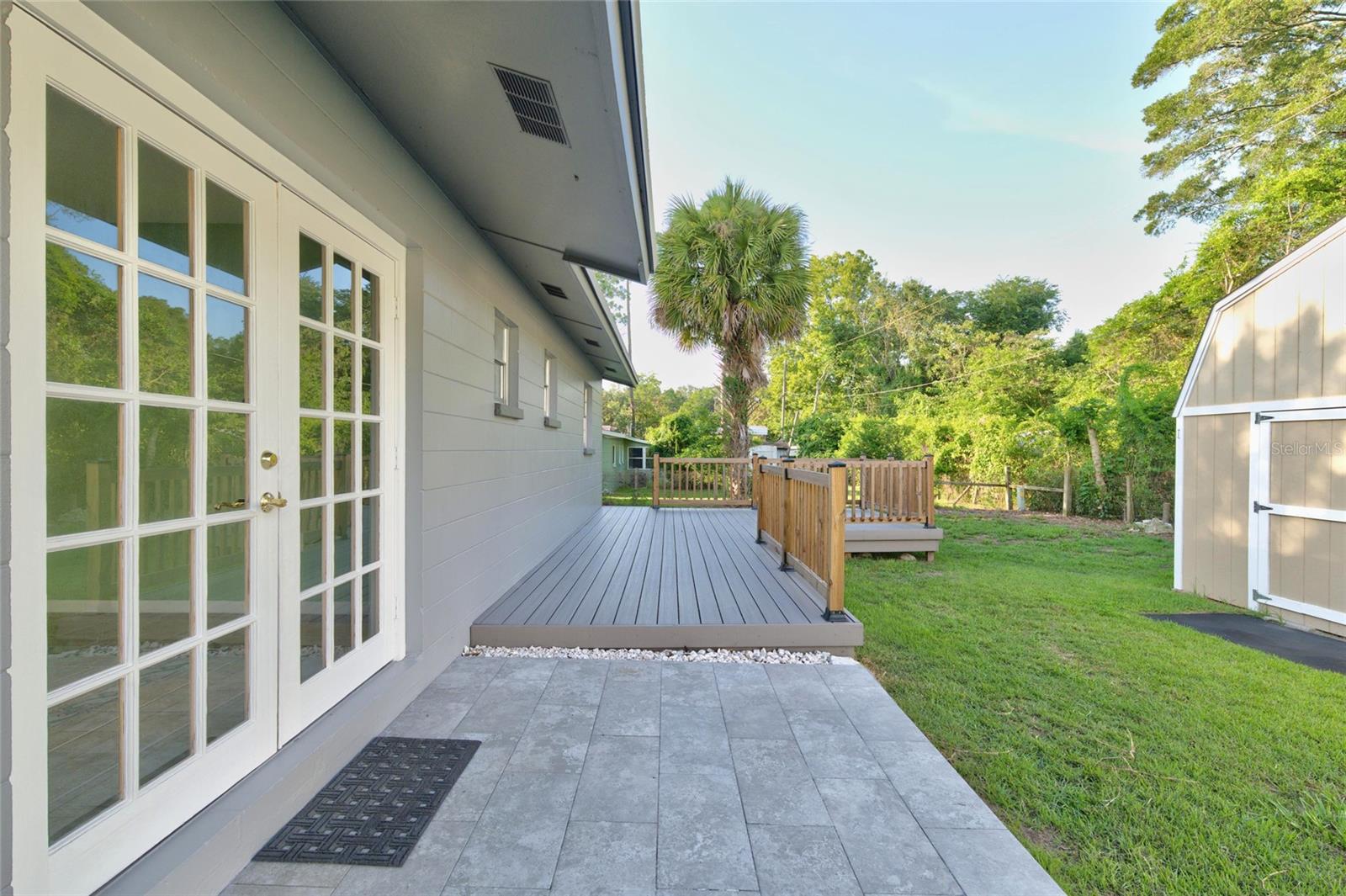 SOUTHSIDE TERRACE - Residential